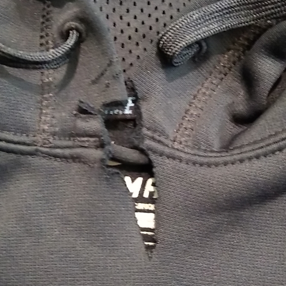 Nike Therma-fit Hoodie - Picture 6 of 6